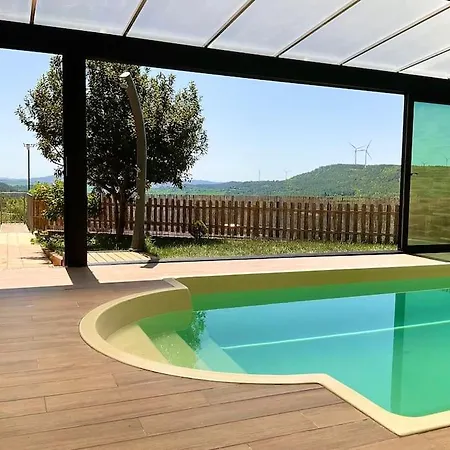 Cal Miret Villa